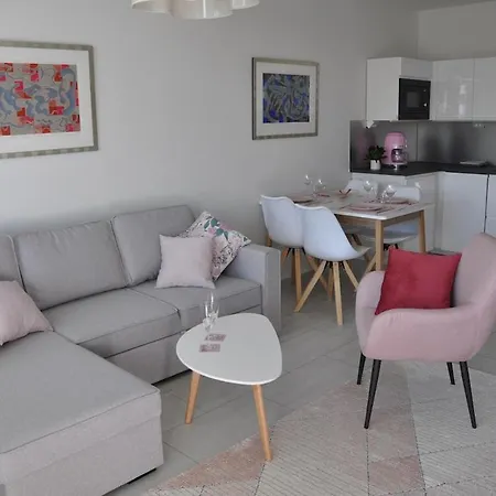 Appartamento Puistotien Aurinkoinen Kaksio